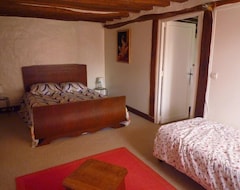 Toàn bộ căn nhà/căn hộ Pretty House 'Briarde', 9 Beds, Heated Pool, Private Garden 1000M2 (Saâcy-sur-Marne, Pháp)