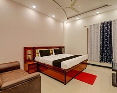 Hotel Oyo Awadh International (Pratapgarh, India)