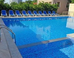 Khách sạn Vemara City Apart Hotel (Varna, Bun-ga-ri)