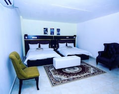 Khách sạn Hogis Luxury Suites (Calabar, Nigeria)