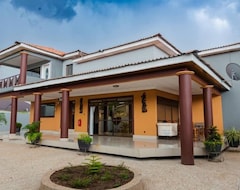 Hotel Ampric Guesthouse And Lounge (Accra, Gana)