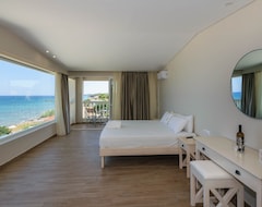 Belussi Beach Hotel & Suites (Kypseli, Grecia)
