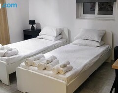 Tüm Ev/Apart Daire Deggies Apartments - Brand New Apartment!! (Naxxar, Malta)