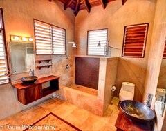 Cijela kuća/apartman Playa Avellanas Modern Tropical Luxury Throughout (Huacas, Kostarika)