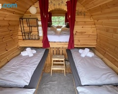 Khu cắm trại Andrella Auszeithof - Schlaferlebnis im Holzfass (Zwettl, Áo)