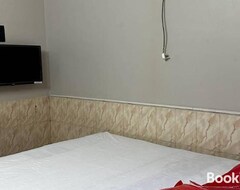 Hotelli Tvs Residency Vadalur (Cuddalore, Intia)
