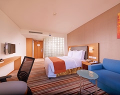 Khách sạn Holiday Inn Express Shanghai Jiading Industry Park (Thượng Hải, Trung Quốc)