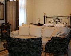 Hotel Anatoli (Neochori, Grecia)
