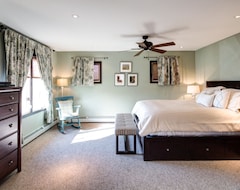 Cijela kuća/apartman Afton Mtn Vineyard Guest House | A Stay Charlottesville Property (Afton, Sjedinjene Američke Države)