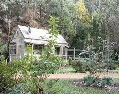 Toàn bộ căn nhà/căn hộ Shadybrook Gardens Alpine Cottage 1 Bedroom No 2 (Harrietville, Úc)