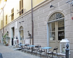 Tüm Ev/Apart Daire Palazzo Gallesio (flg213) (Finale Ligure, İtalya)