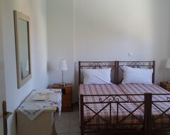 Khách sạn Pernari Apartments (Spartia, Hy Lạp)