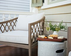 Hotel 86 Cannon Historic Inn - Adults Only (Charleston, USA)
