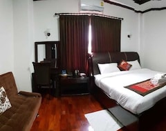 Khách sạn Favanhmai Hotel (Phonsavan, Lào)