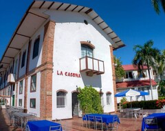 Hotel Los Puentes Comfacundi (Girardot, Colombia)