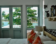 Hele huset/lejligheden The House With A View- Oceanfront Property (Bayamón, Puerto Rico)