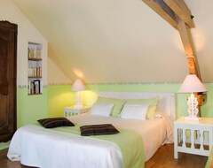 Cijela kuća/apartman Vacation Home La Janverie In Monteaux - 4 Persons, 2 Bedrooms (Monteaux, Francuska)