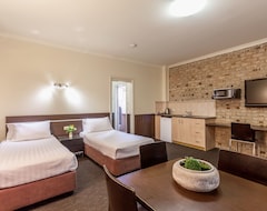 Khách sạn Highlander Motor Inn (Toowoomba, Úc)
