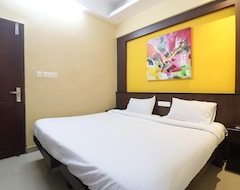 Khách sạn OYO 8420 Elite Inn (Thiruvananthapuram, Ấn Độ)