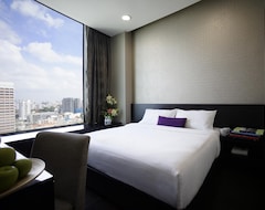 V Hotel Lavender (Singapore, Singapore)