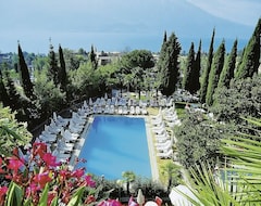 Hotel Royal (Garda, Italy)