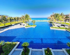 Hotel Nam Viet Villa - Wyndham Garden Cam Ranh (Nha Trang, Vietnam)