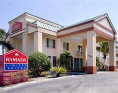 Otel Econo Lodge Inn & Suites (Clearwater, ABD)