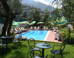 Khách sạn Hotel Casa Popi (Malcesine, Ý)