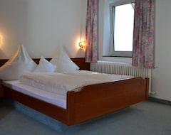 Hotelli Hofgarten (Bad Buchau, Saksa)