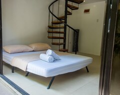 Khách sạn Anahaw Studio Suites (Balabag, Philippines)