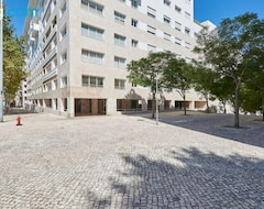 Tüm Ev/Apart Daire Modern Flat In Parque Das Nacoes (Lizbon, Portekiz)