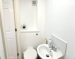 Casa/apartamento entero Private room with en-suite and parking in shared flat (Glasgow, Reino Unido)