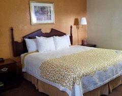 Hotel Days Inn by Wyndham Amherst (Amherst, USA)