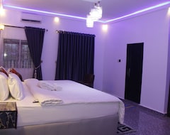 Khách sạn Eliana Elios Luxury Homes (Uyo, Nigeria)