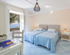 Tüm Ev/Apart Daire Luxurious villa on the sea in Ischia, near Naples (Forio, İtalya)
