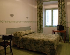 Hotelli Saint Domingue (Die, Ranska)