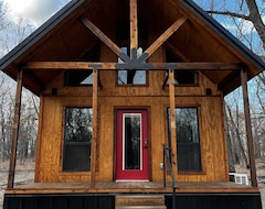 Toàn bộ căn nhà/căn hộ Panther Creek Cabin Is The Perfect Rural Private Getaway Place. (Chelsea, Hoa Kỳ)