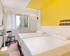 Hotel Ibis Styles Auxerre Nord (Auxerre, France)