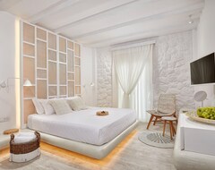 Hotel Petri Suites (Kamari, Grecia)