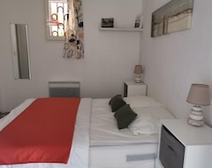 Koko talo/asunto T3 Neuf 40 M² + Salon Dété 25m² Dans Maison De Caractère (Azkaine, Ranska)