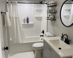 Cijela kuća/apartman Stylish Urban Retreat 3 Bedroom Newly Remodeled (Chicago, Sjedinjene Američke Države)