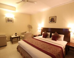 Capital O 443 Hotel Lohias (Delhi, Hindistan)