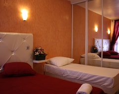Hotel Arcotel (Cannes, France)
