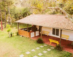 Toàn bộ căn nhà/căn hộ Chalet Pousada Doce Recanto, Chalet 4 (Soledade de Minas, Brazil)