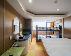 Hotel Sun (Takasaki, Japón)