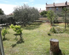 Toàn bộ căn nhà/căn hộ Terraced House Of 75 M2 Garden With Trees And Private 350M² (Château-Arnoux-Saint-Auban, Pháp)