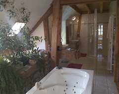 Casa/apartamento entero Haven Of Peace And Rest Between Annecy And Aix-les-bains (Saint-Offenge-Dessous, Francia)