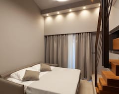 Hotel Lithos Suites 304 Suite - Nikiti Halkidiki (Nikiti, Grækenland)