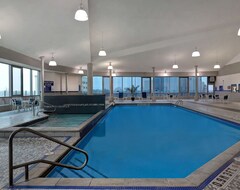 Hotel Embassy Suites by Hilton Niagara Falls Fallsview (Niagara Falls, Canadá)