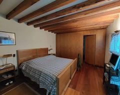 Toàn bộ căn nhà/căn hộ Vacation Home Villa La Chiesa In Corniglio - 8 Persons, 3 Bedrooms (Corniglio, Ý)